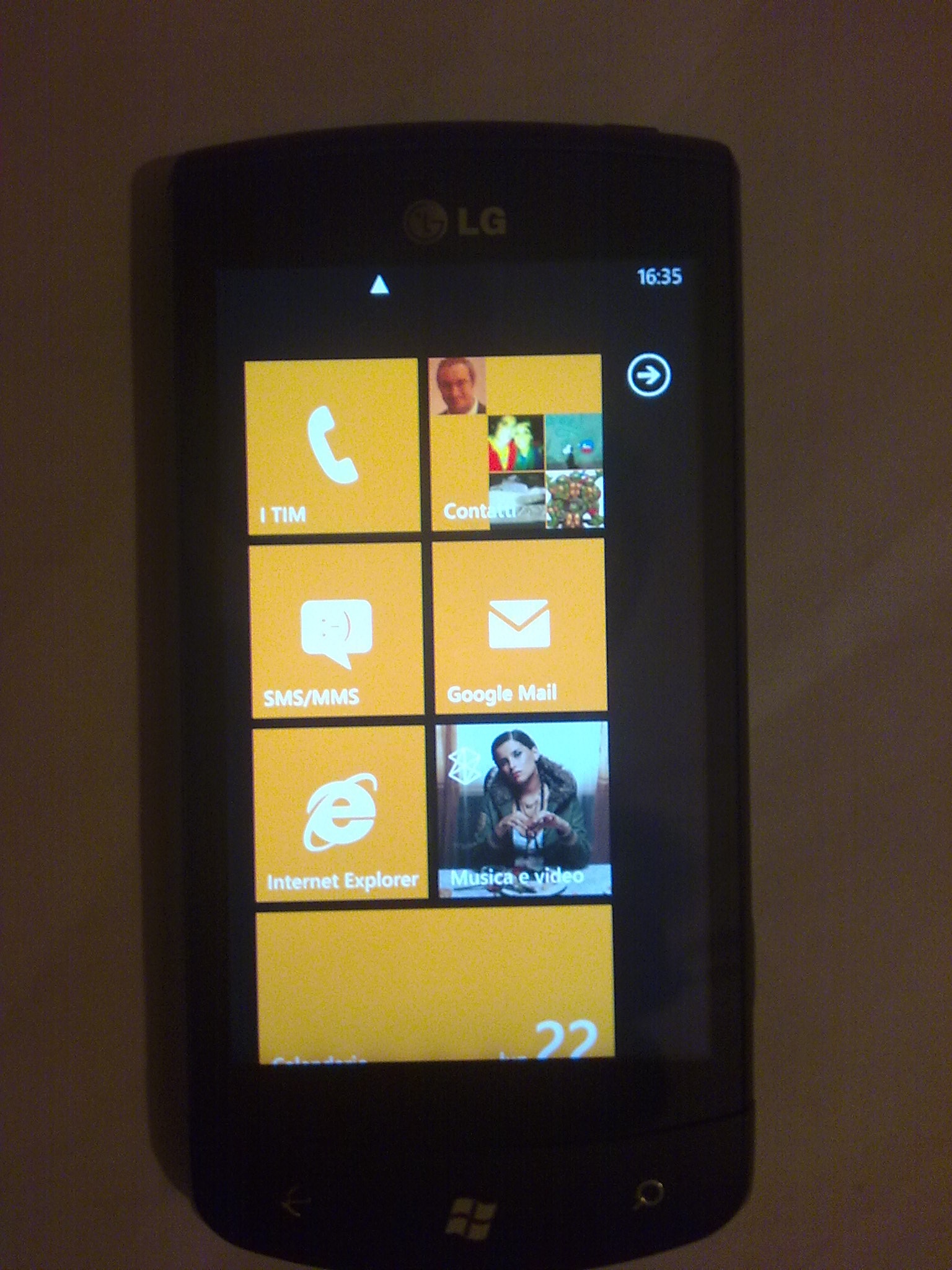 lg-optimus-7 lg-optimus-7
