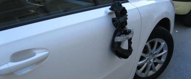 Assicurazione auto atti vandalici » sostariffe.it Assicurazione casa atti vandalici